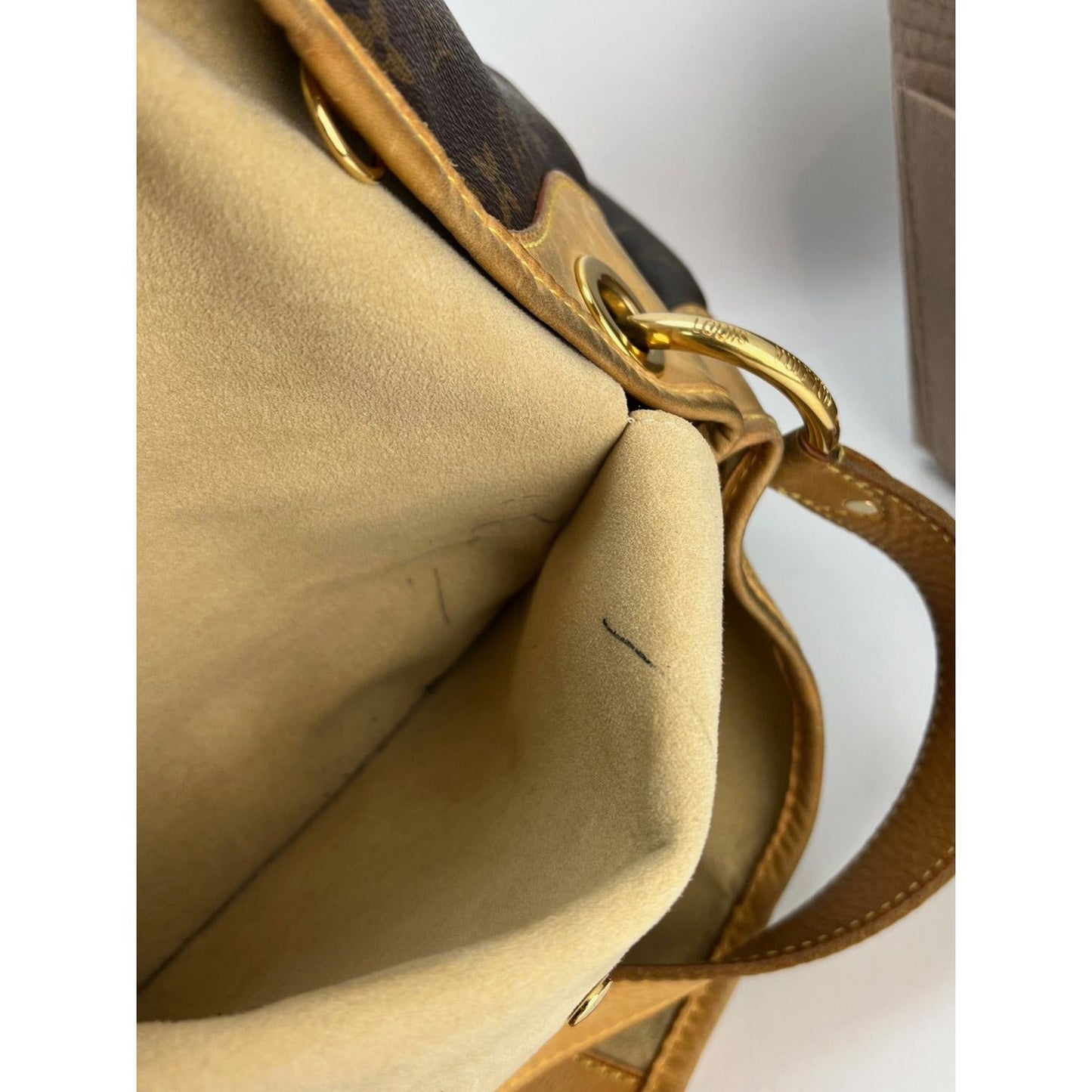 LOUIS VUITTON Galliera GM Monogram Shoulder Bag