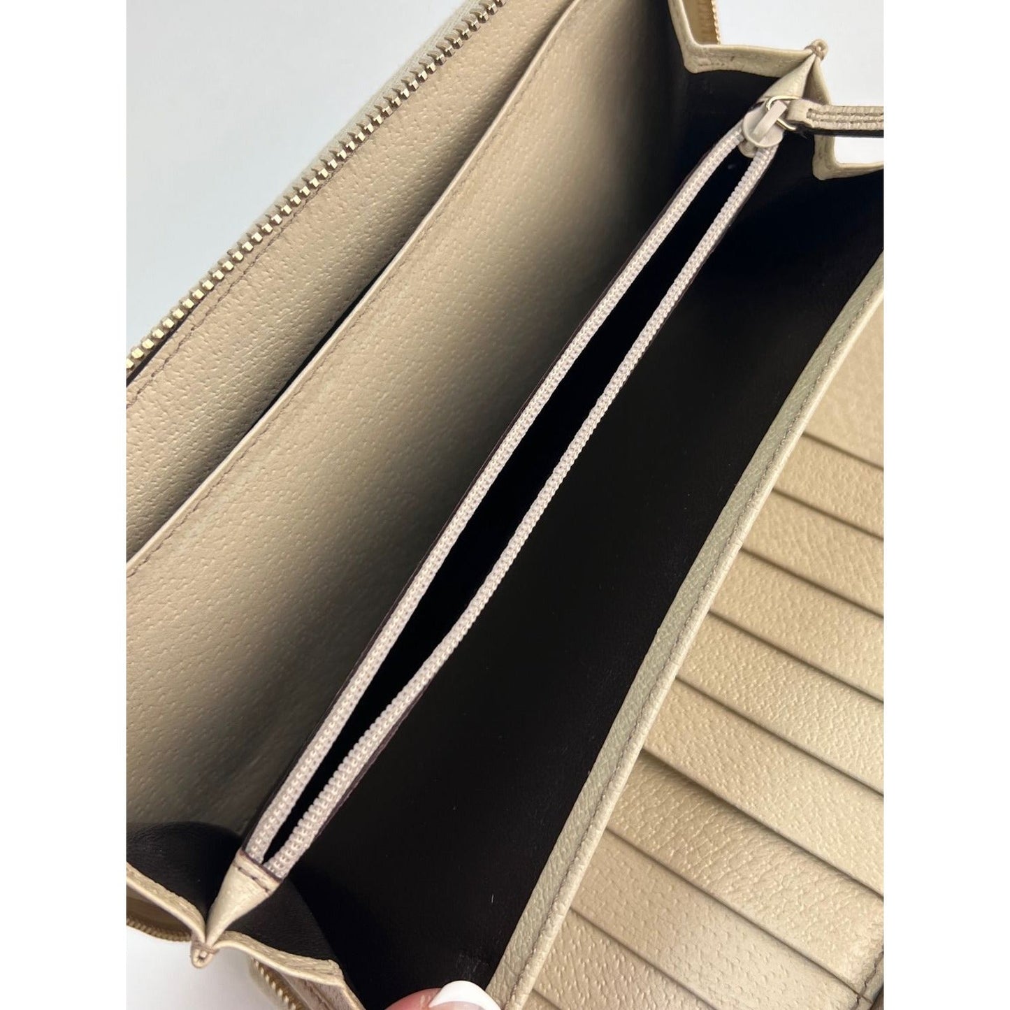 Gucci GG Logo Beige Zip Around Canvas Long Wallet