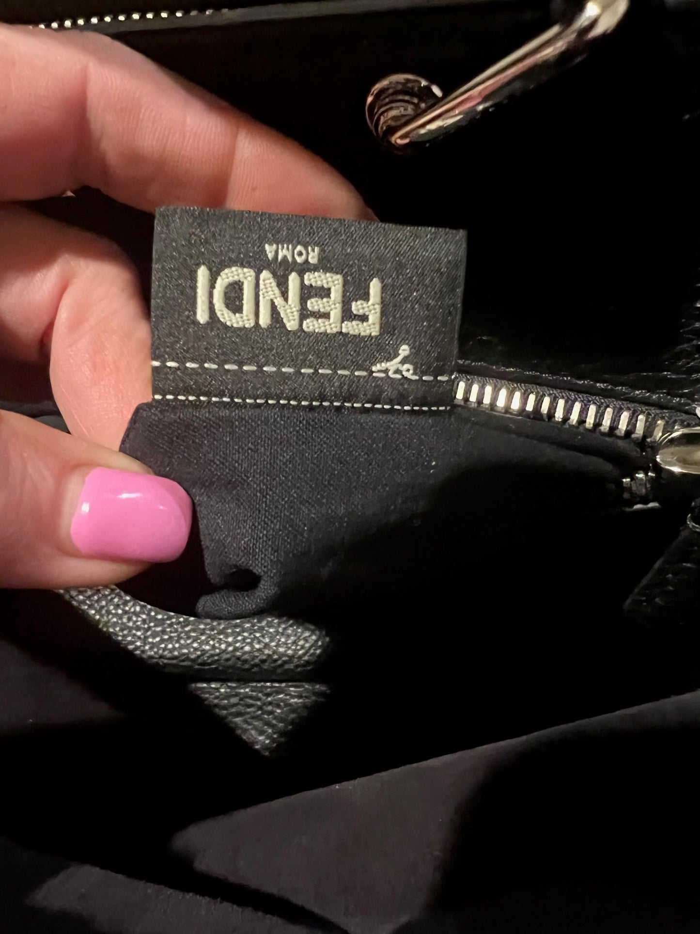 FENDI SELLERIA large Peekaboo Iconic Essential Messenger Briefcase Attache