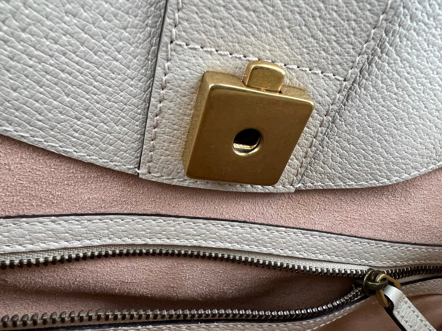 GUCCI Linea Medium Totem Web Stripped Yellow Butterfly Top Handle Bag Preowned