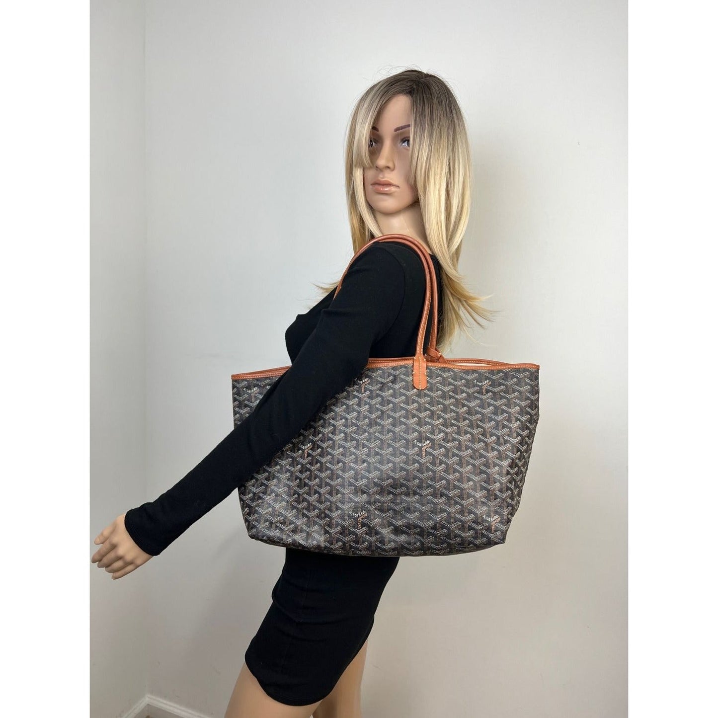 GOYARD St. Louis Goyardine PM Black Tote Bag