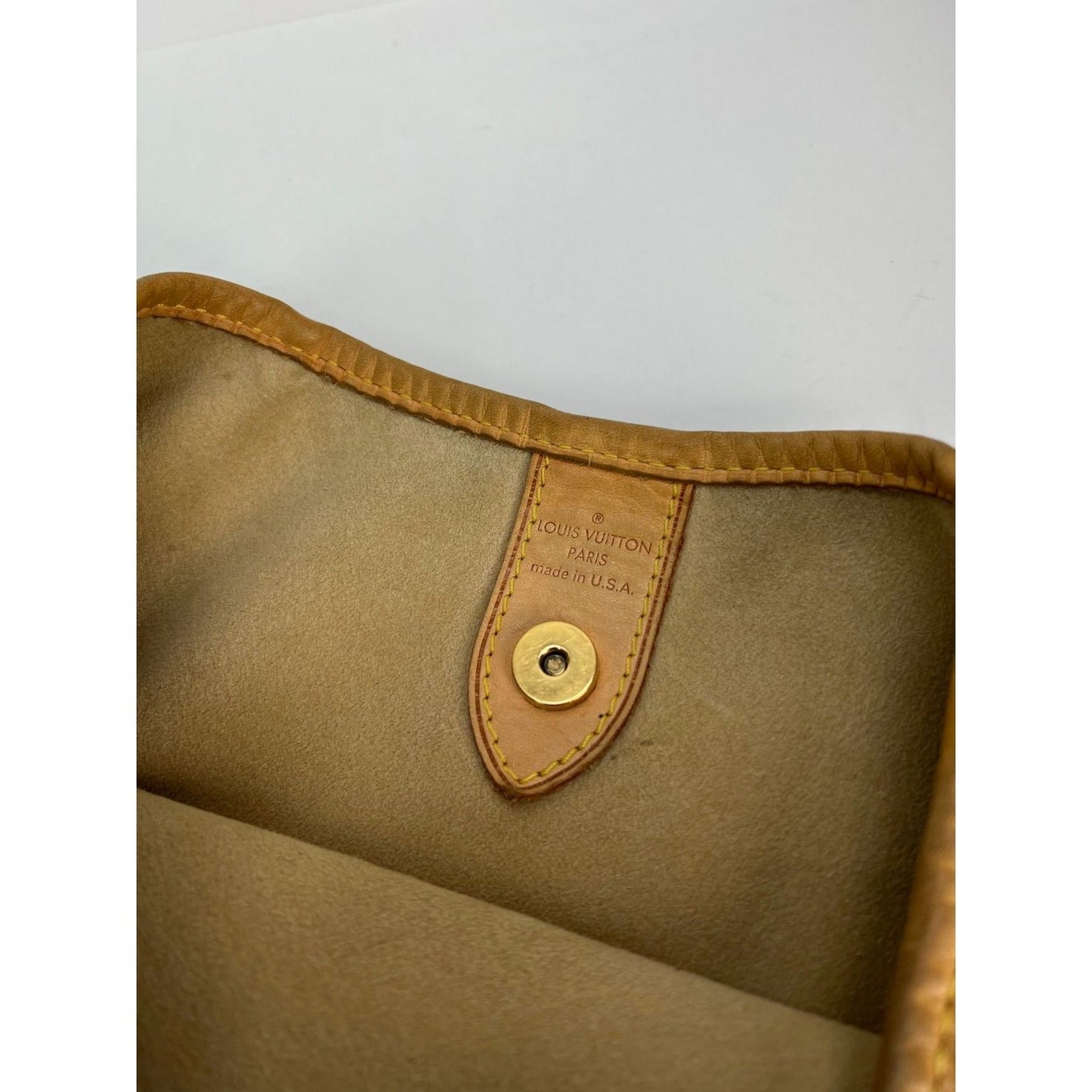 LOUIS VUITTON Galliera GM Monogram Shoulder Bag