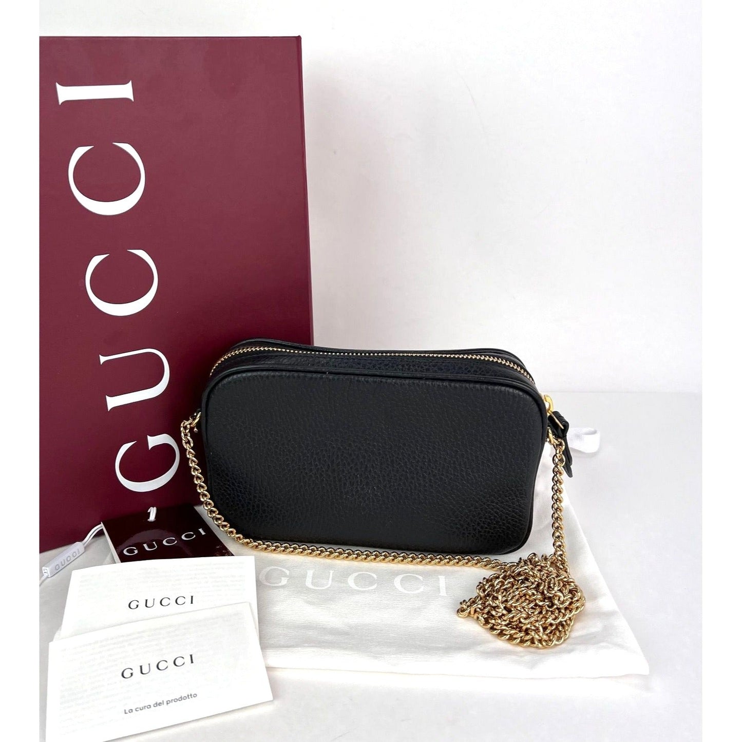 Gucci GG Marmont Super Mini lack Calfskin Crossbody Bag